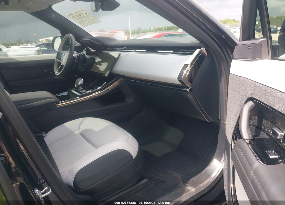 2024 LAND ROVER RANGE ROVER SPORT VIN: SAL1L9FU2RA410602