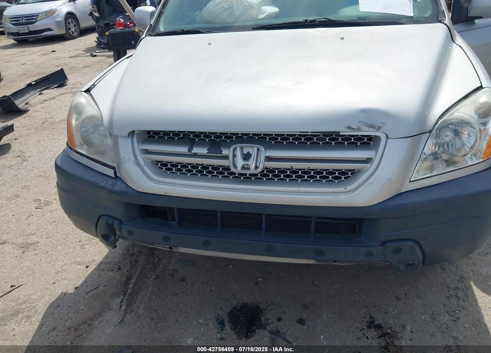 2005 HONDA PILOT EX VIN: 5FNYF18445B058362