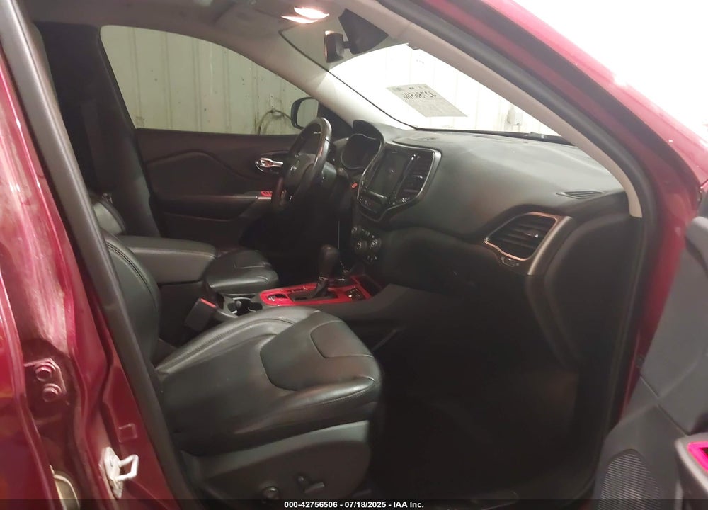2019 JEEP CHEROKEE VIN: 1C4PJMJN8KD123912