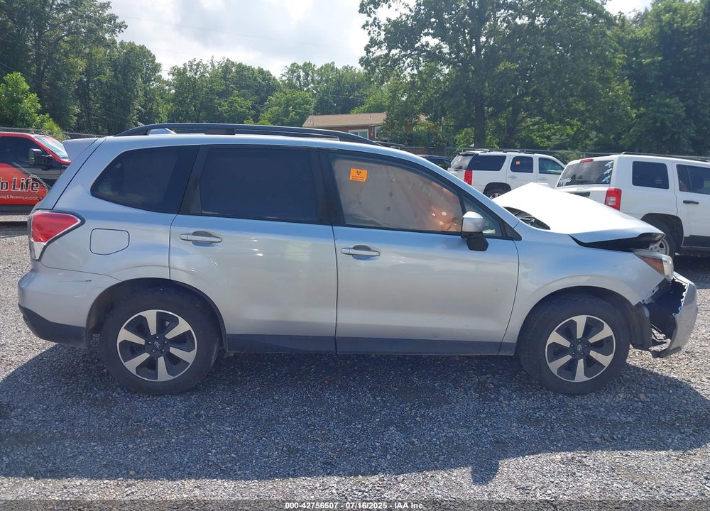 2017 SUBARU FORESTER VIN: JF2SJAGC7HH557515