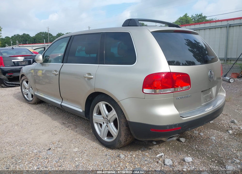 2004 VOLKSWAGEN TOUAREG V8 VIN: WVGCM77L84D040492