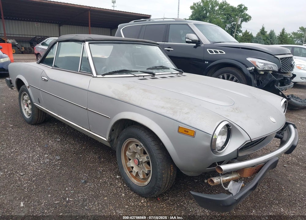 1982 FIAT SPIDER VIN: 2FAAS00BXC5003082