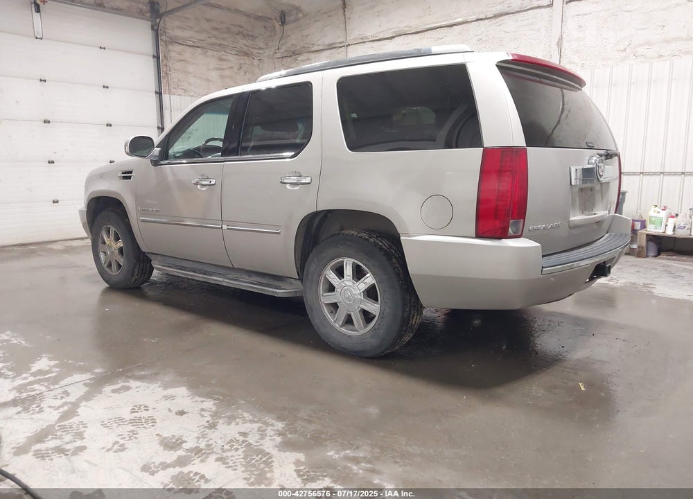 2007 CADILLAC ESCALADE VIN: 1GYFK63847R217754