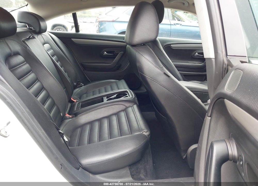 2010 VOLKSWAGEN CC VIN: WVWMP7AN6AE556589