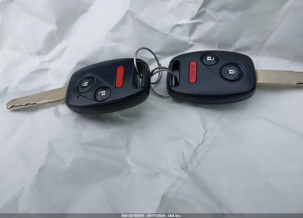 2012 HONDA FIT VIN: JHMGE8H56CC011245