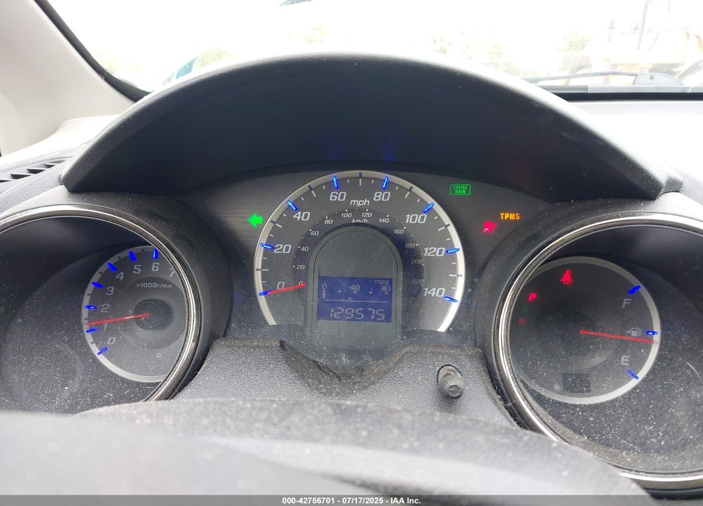 2012 HONDA FIT VIN: JHMGE8H56CC011245