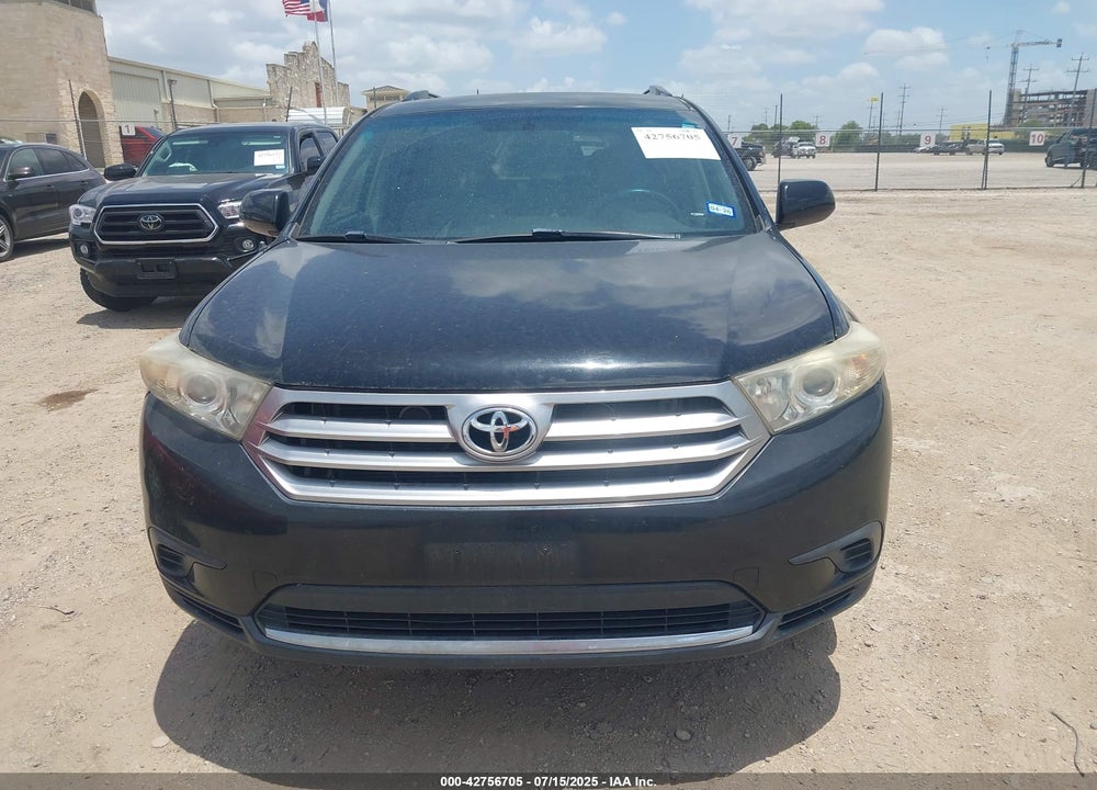 2011 TOYOTA HIGHLANDER SE VIN: 5TDZA3EH1BS012582