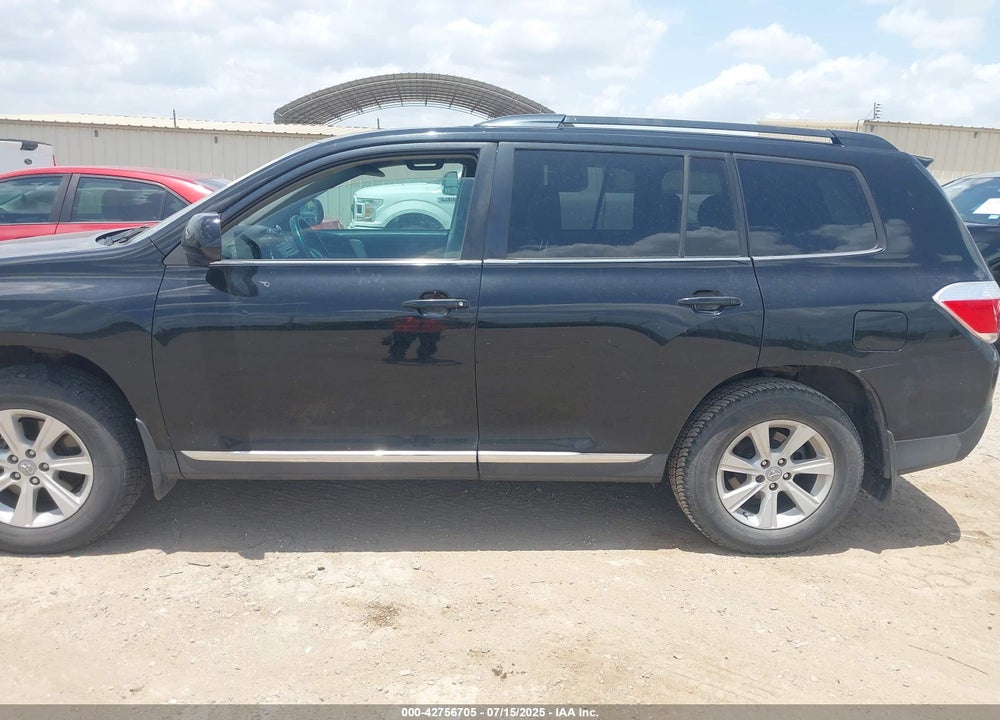 2011 TOYOTA HIGHLANDER SE VIN: 5TDZA3EH1BS012582
