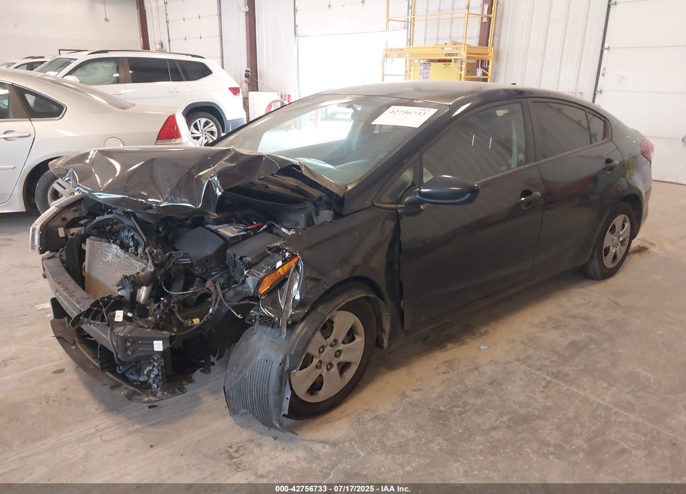 2018 KIA FORTE VIN: 3KPFK4A75JE271863