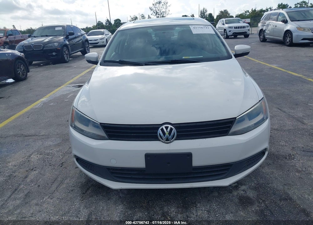 2011 VOLKSWAGEN JETTA VIN: 3VWLL7AJ7BM062447