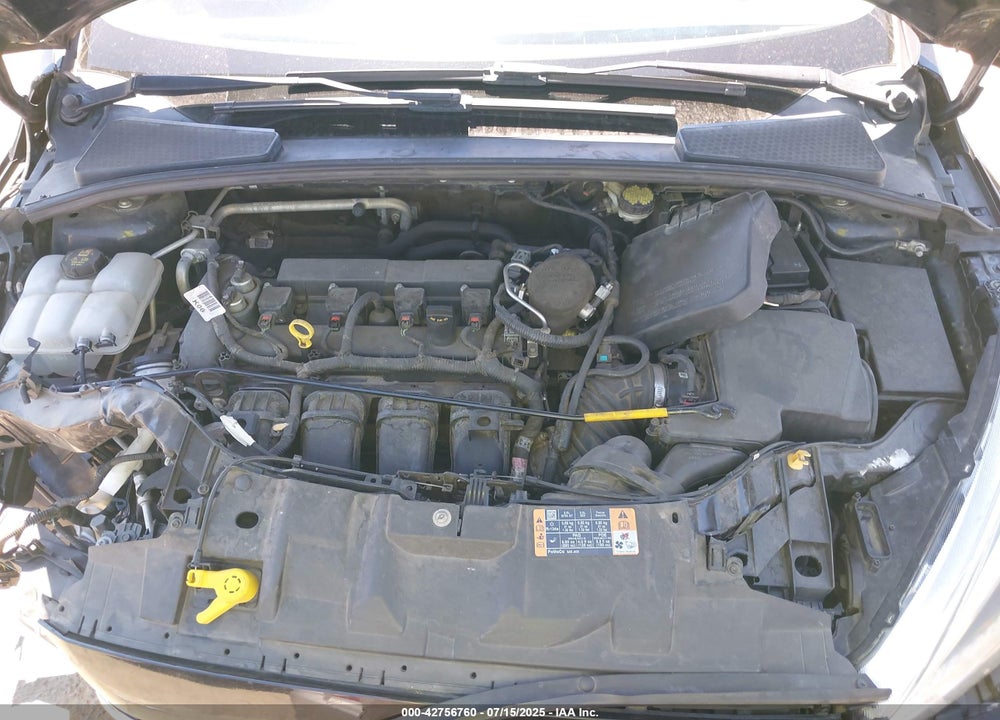 2015 FORD FOCUS VIN: 1FADP3K21FL224615