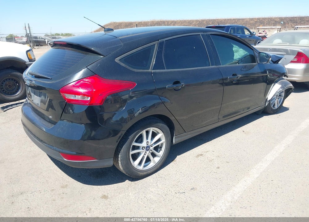 2015 FORD FOCUS VIN: 1FADP3K21FL224615