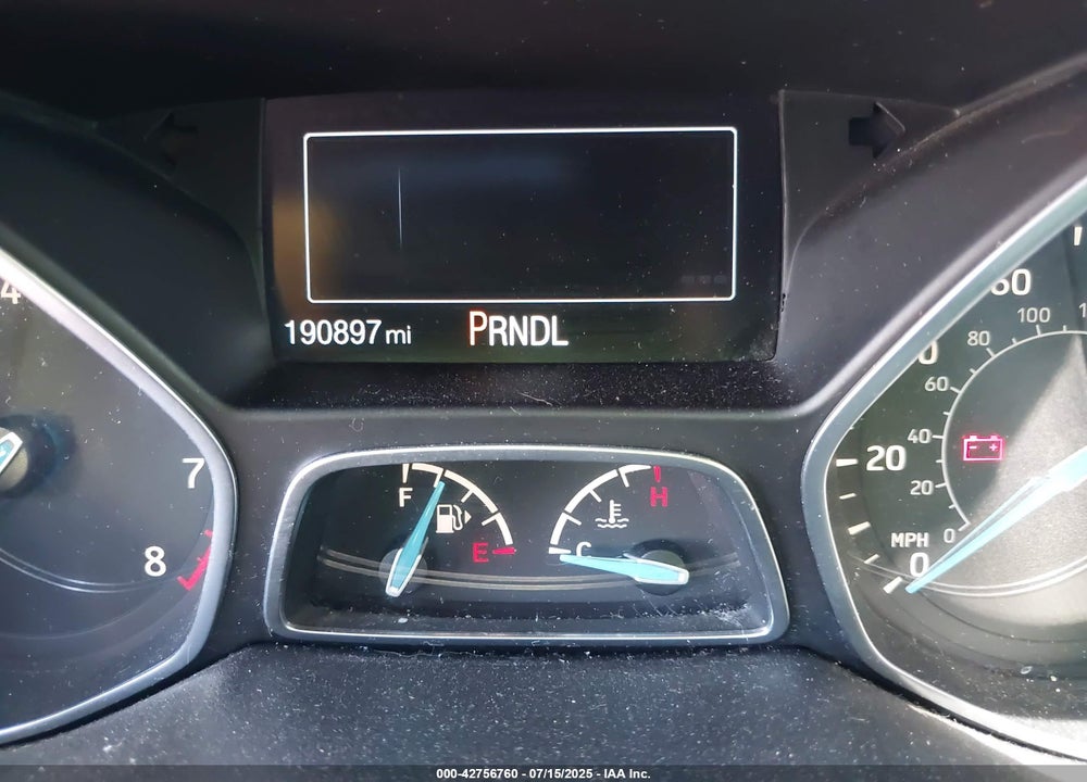 2015 FORD FOCUS VIN: 1FADP3K21FL224615