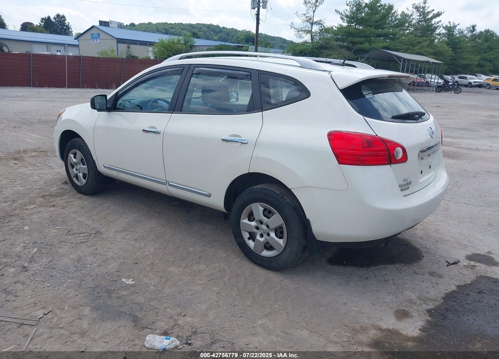 2014 NISSAN ROGUE SELECT S VIN: JN8AS5MV8EW713657