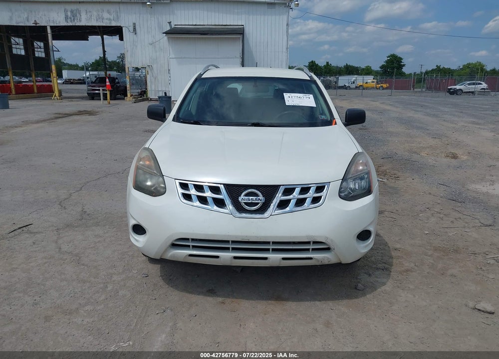 2014 NISSAN ROGUE SELECT S VIN: JN8AS5MV8EW713657