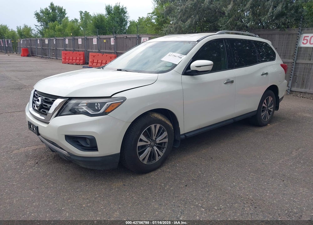 2017 NISSAN PATHFINDER VIN: 5N1DR2MN6HC641457