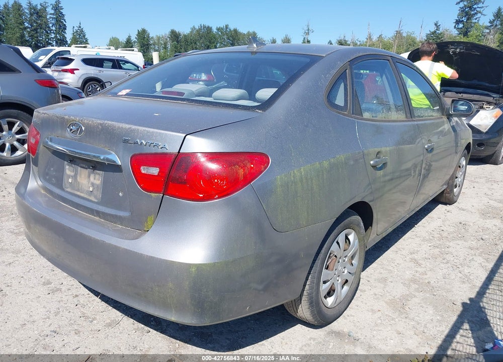 2010 HYUNDAI ELANTRA VIN: KMHDU4AD6AU182761