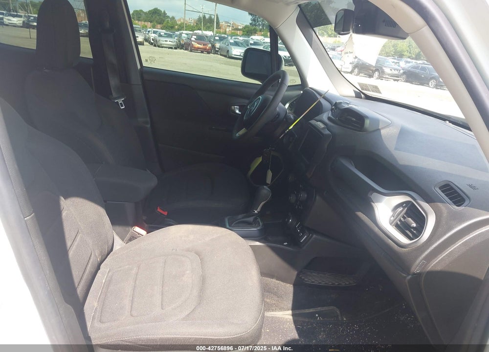2018 JEEP RENEGADE VIN: ZACCJBBB8JPH36572