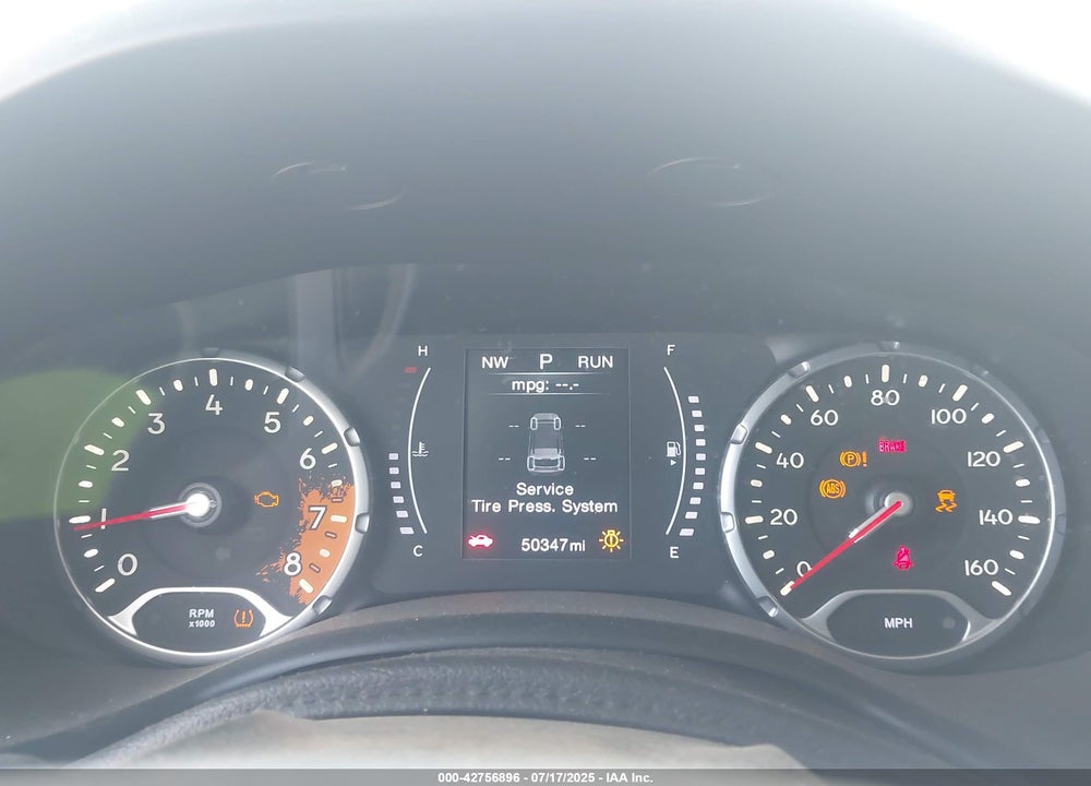 2018 JEEP RENEGADE VIN: ZACCJBBB8JPH36572