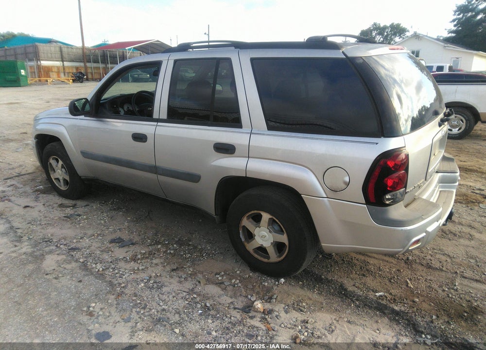 2005 CHEVROLET TRAILBLAZER LS VIN: 1GNDT13S952144788
