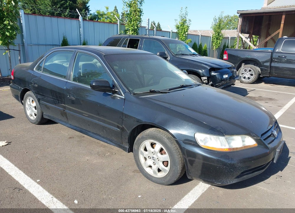 2001 HONDA ACCORD 2.3 EX VIN: JHMCG56631C032635