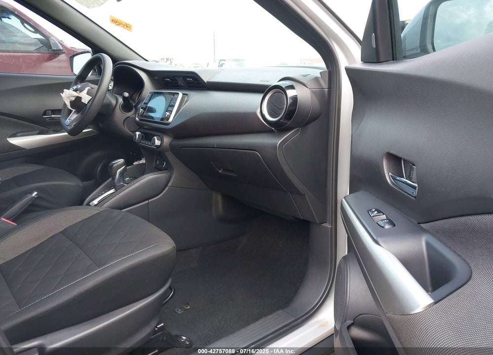 2020 NISSAN KICKS VIN: 3N1CP5CV1LL545051