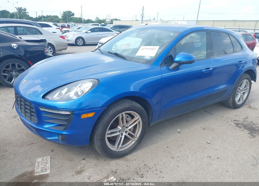 2017 PORSCHE MACAN VIN: WP1AB2A53HLB10165