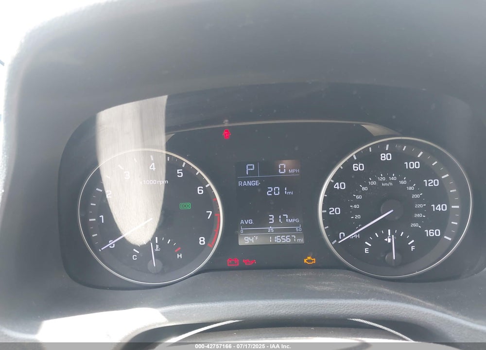 2017 HYUNDAI ELANTRA VIN: 5NPD84LF5HH020759