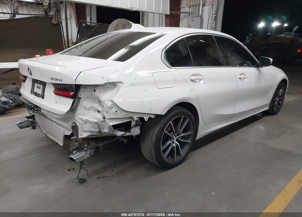 2019 BMW 3 SERIES VIN: WBA5R1C51KFH18052