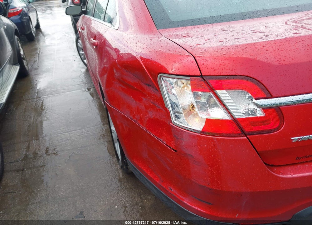 2011 FORD TAURUS VIN: 1FAHP2HW7BG126536