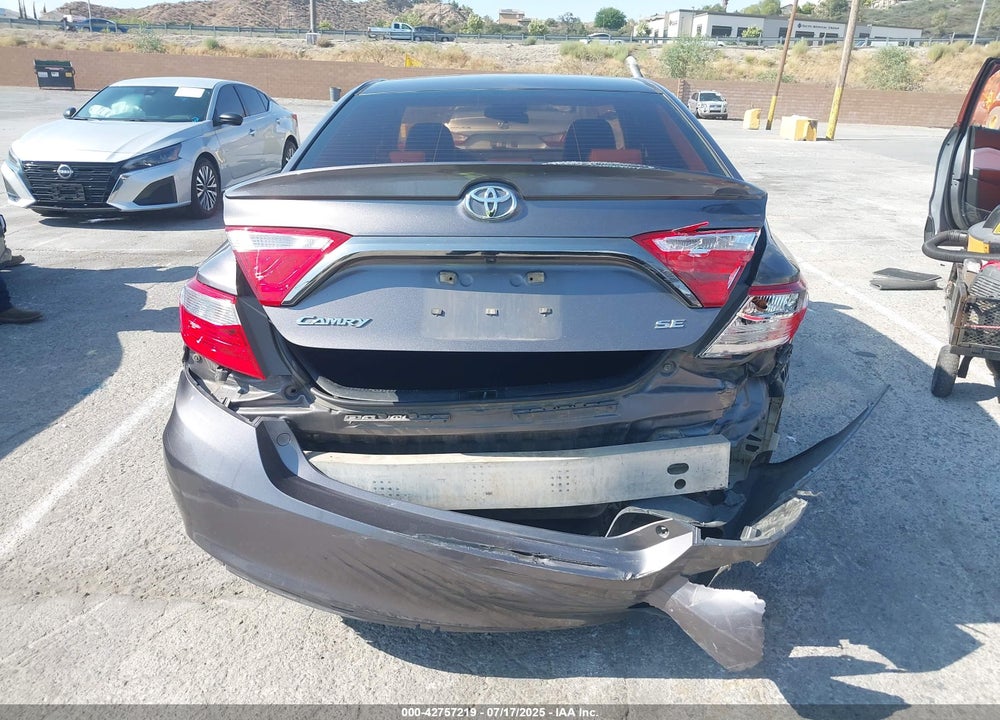 2016 TOYOTA CAMRY SE VIN: 4T1BF1FK5GU181374