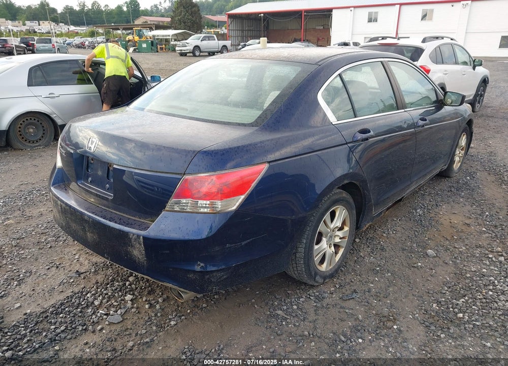 2008 HONDA ACCORD VIN: 1HGCP26448A092896