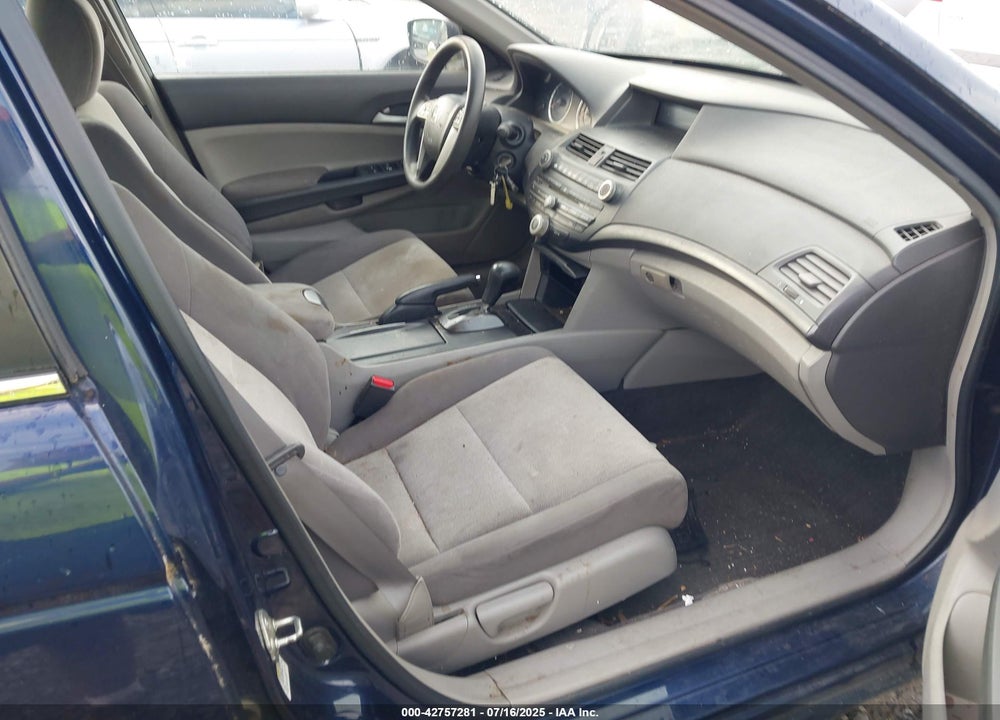 2008 HONDA ACCORD VIN: 1HGCP26448A092896