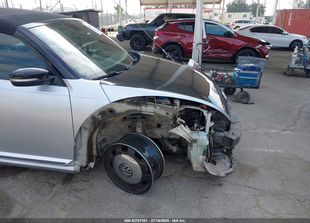 2014 VOLKSWAGEN BEETLE VIN: 3VW507AT3EM819495
