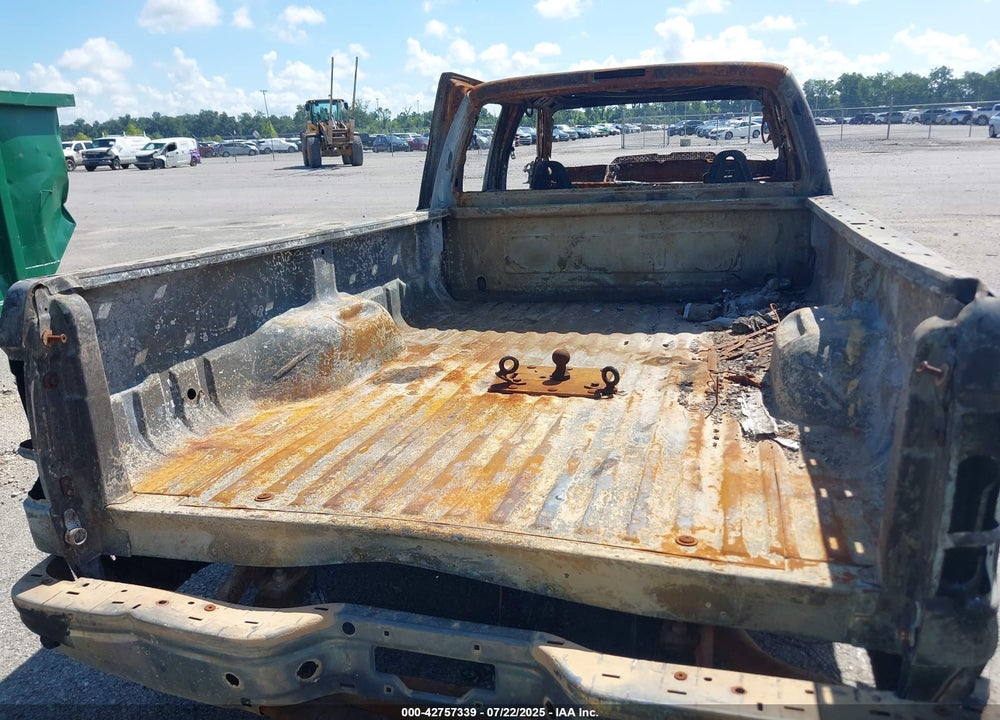 2001 FORD F-350 LARIAT/XL/XLT VIN: 1FTWW32F31ED21191