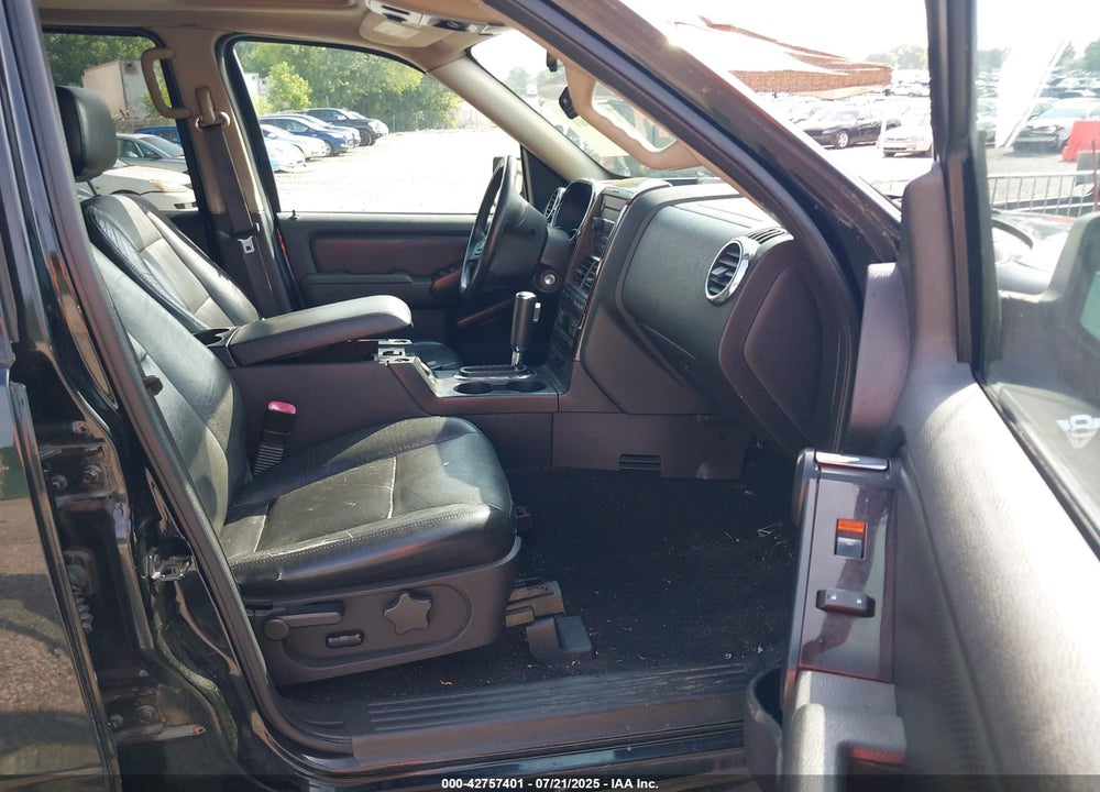 2007 FORD EXPLORER VIN: 1FMEU75897UB81759