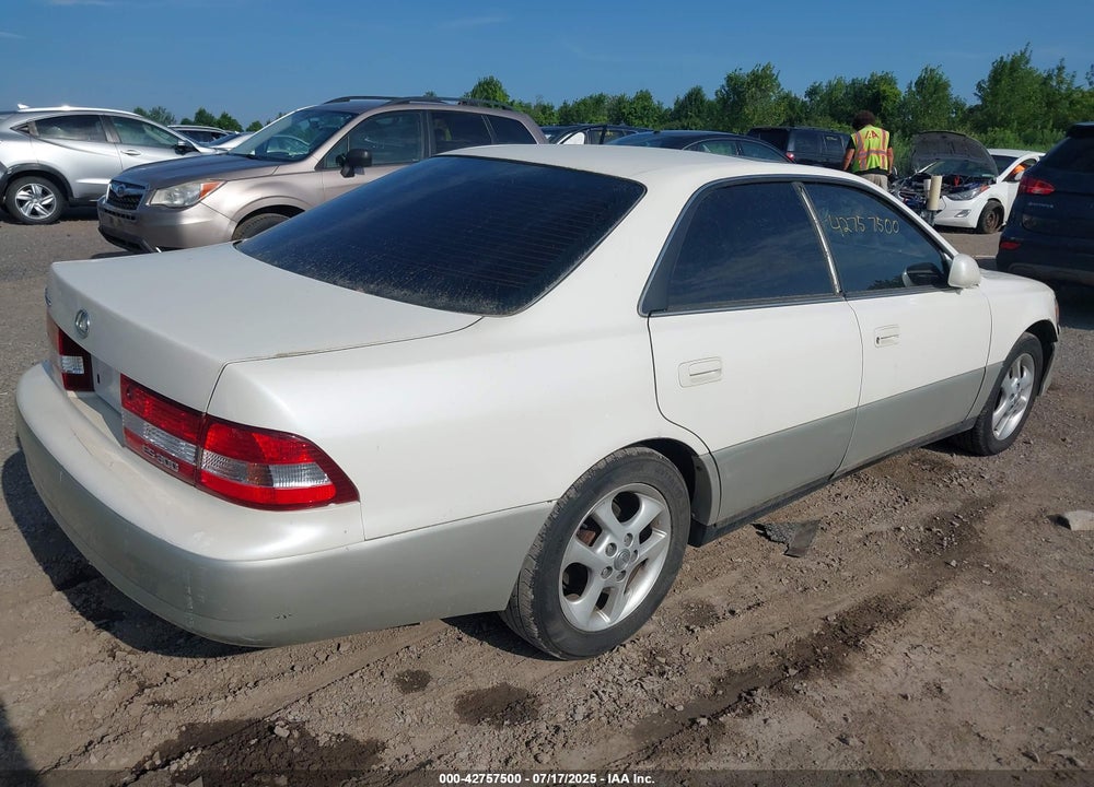 2001 LEXUS ES 300 VIN: JT8BF28G310340179