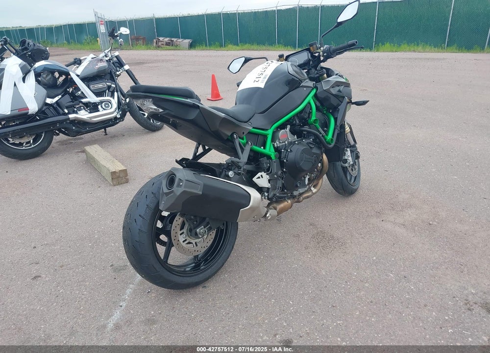 2023 KAWASAKI ZR1000 L VIN: JKAZRCL10PA002008