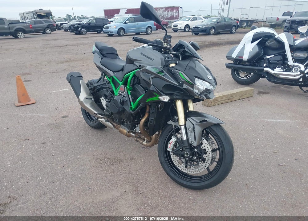 2023 KAWASAKI ZR1000 L VIN: JKAZRCL10PA002008