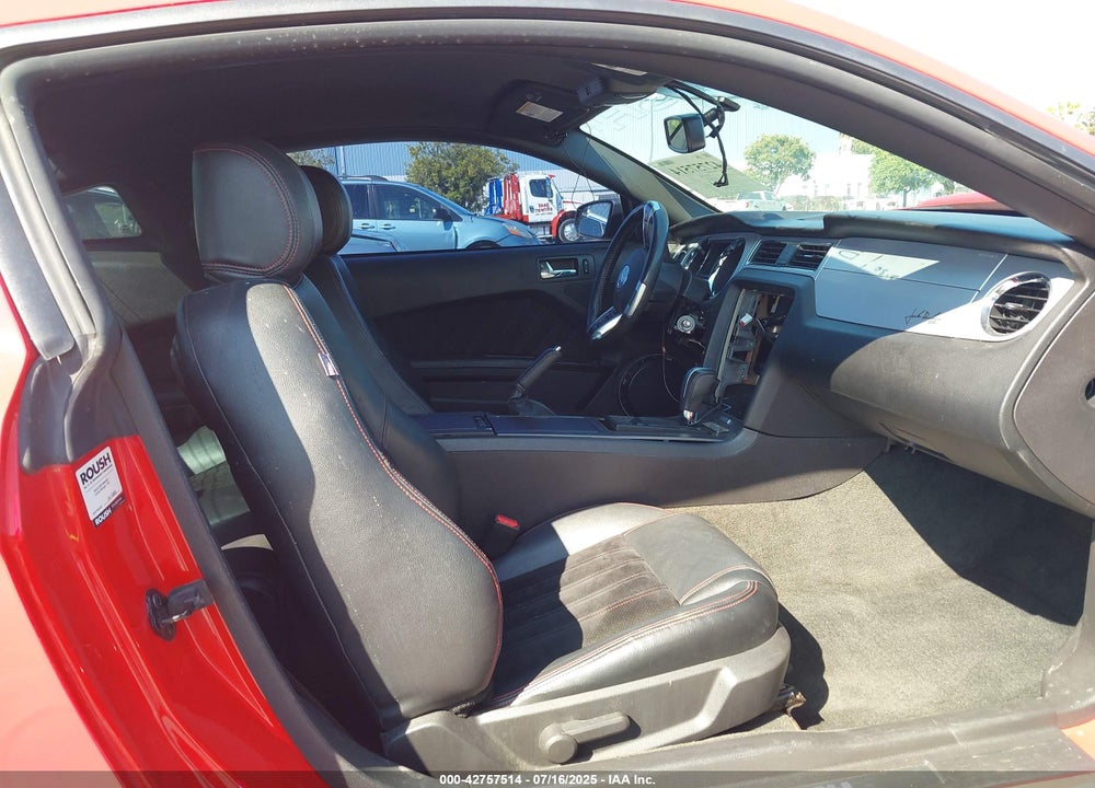 2014 FORD MUSTANG GT PREMIUM VIN: 1ZVBP8CF0E5300521