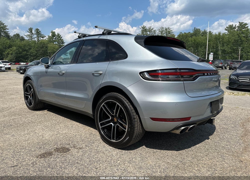 2020 PORSCHE MACAN VIN: WP1AB2A5XLLB30924