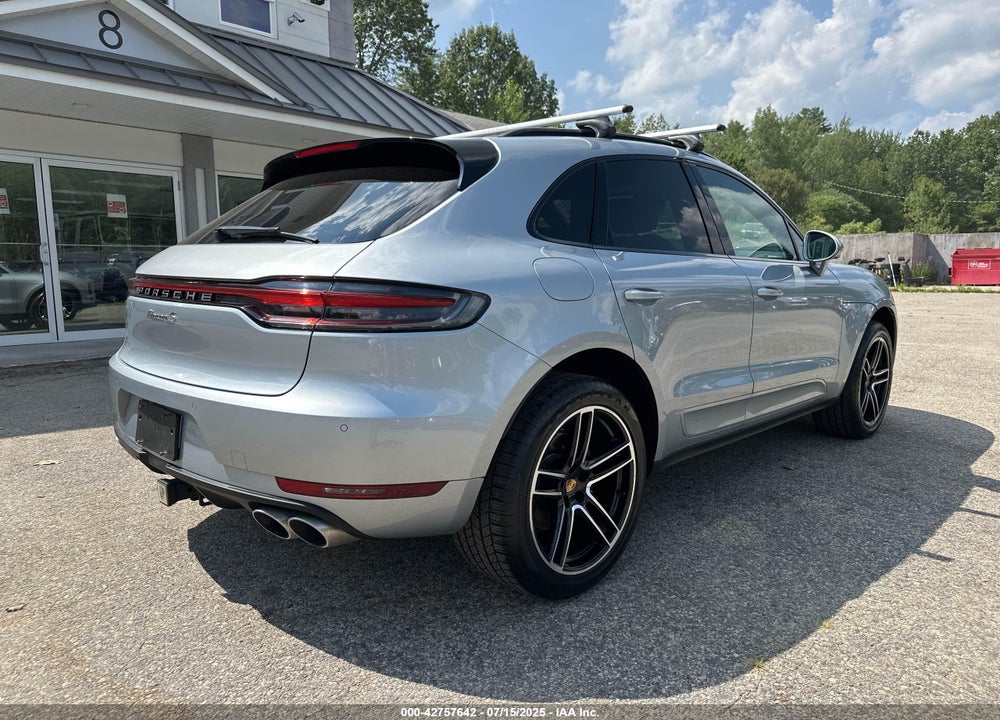 2020 PORSCHE MACAN VIN: WP1AB2A5XLLB30924