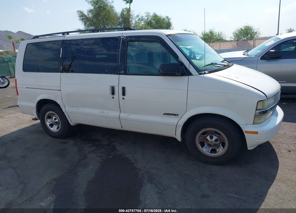 2001 CHEVROLET ASTRO VIN: 1GNDM19W11B153650