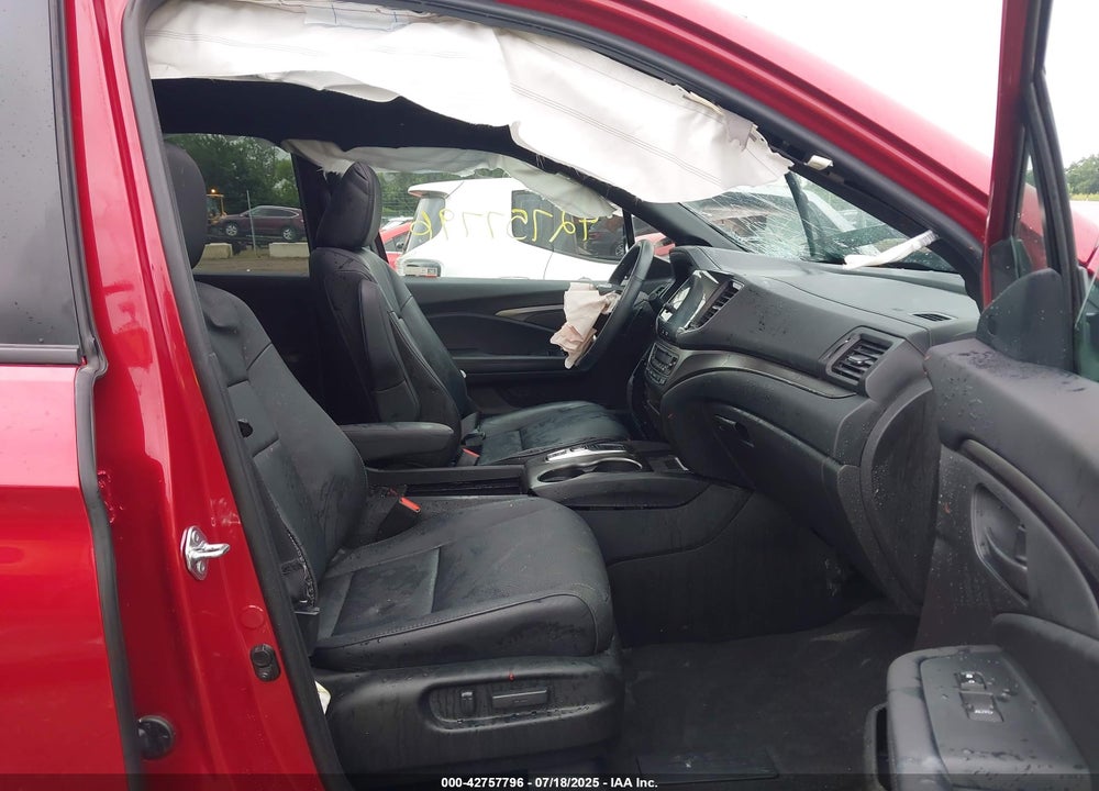 2022 HONDA PASSPORT VIN: 5FNYF8H52NB021361