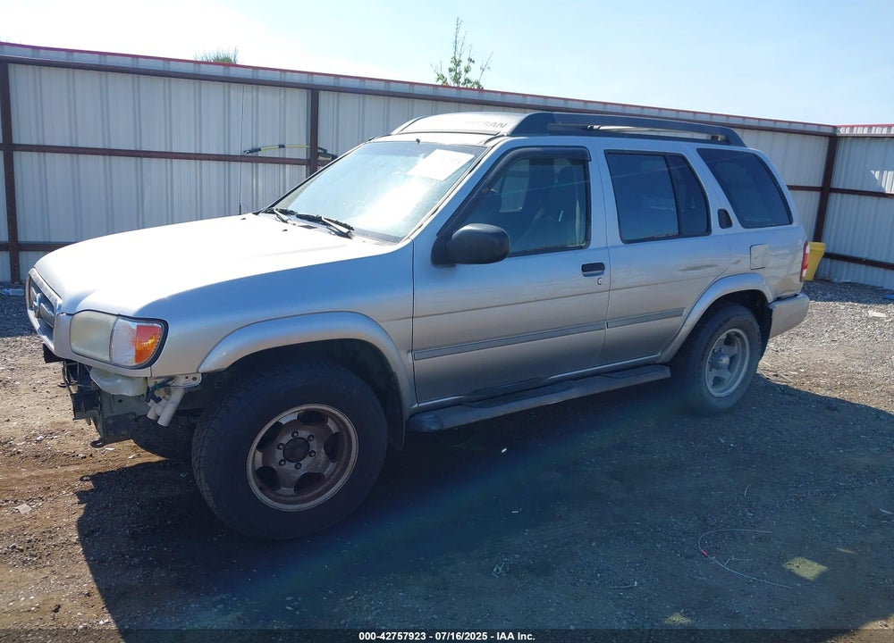 2003 NISSAN PATHFINDER SE VIN: JN8DR09Y03W802912
