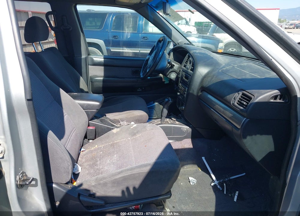 2003 NISSAN PATHFINDER SE VIN: JN8DR09Y03W802912