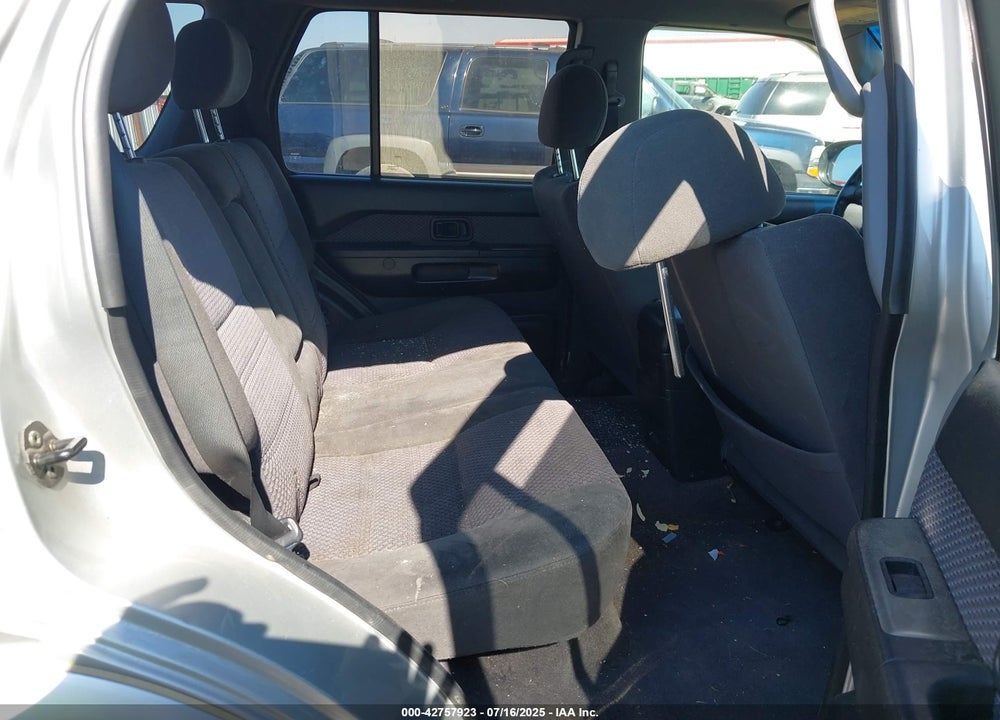 2003 NISSAN PATHFINDER SE VIN: JN8DR09Y03W802912