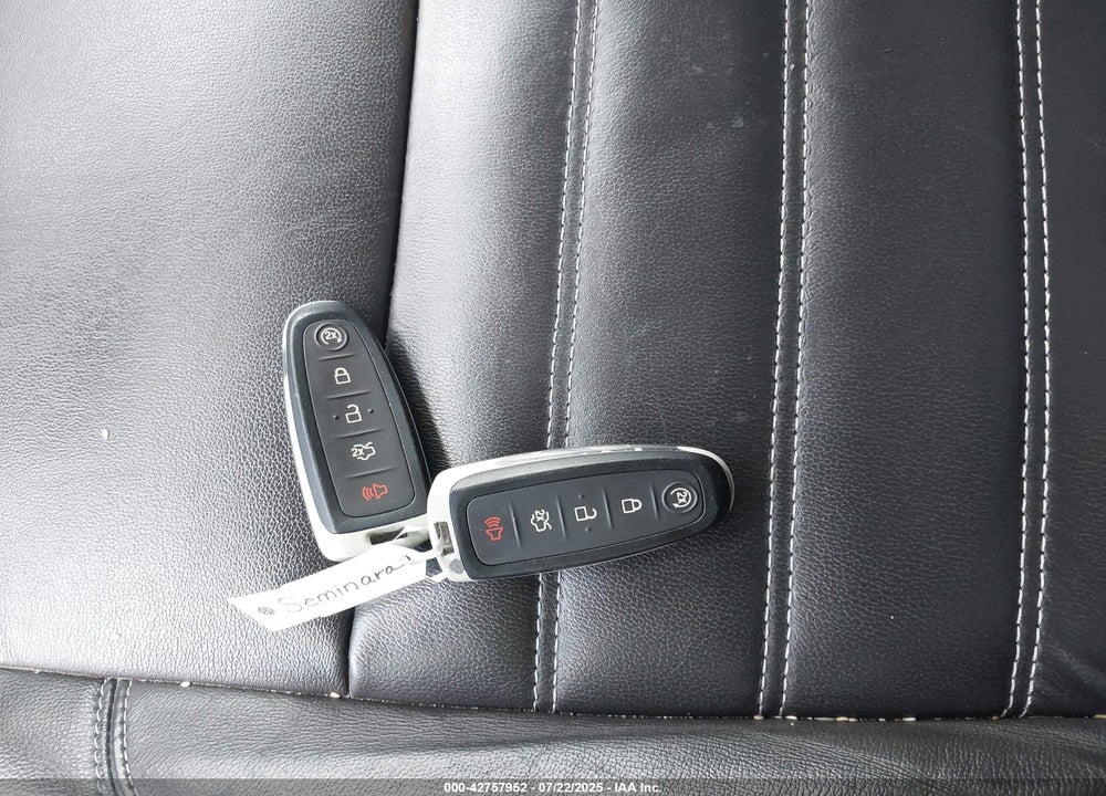 2018 FORD ESCAPE VIN: 1FMCU9J9XJUB66275