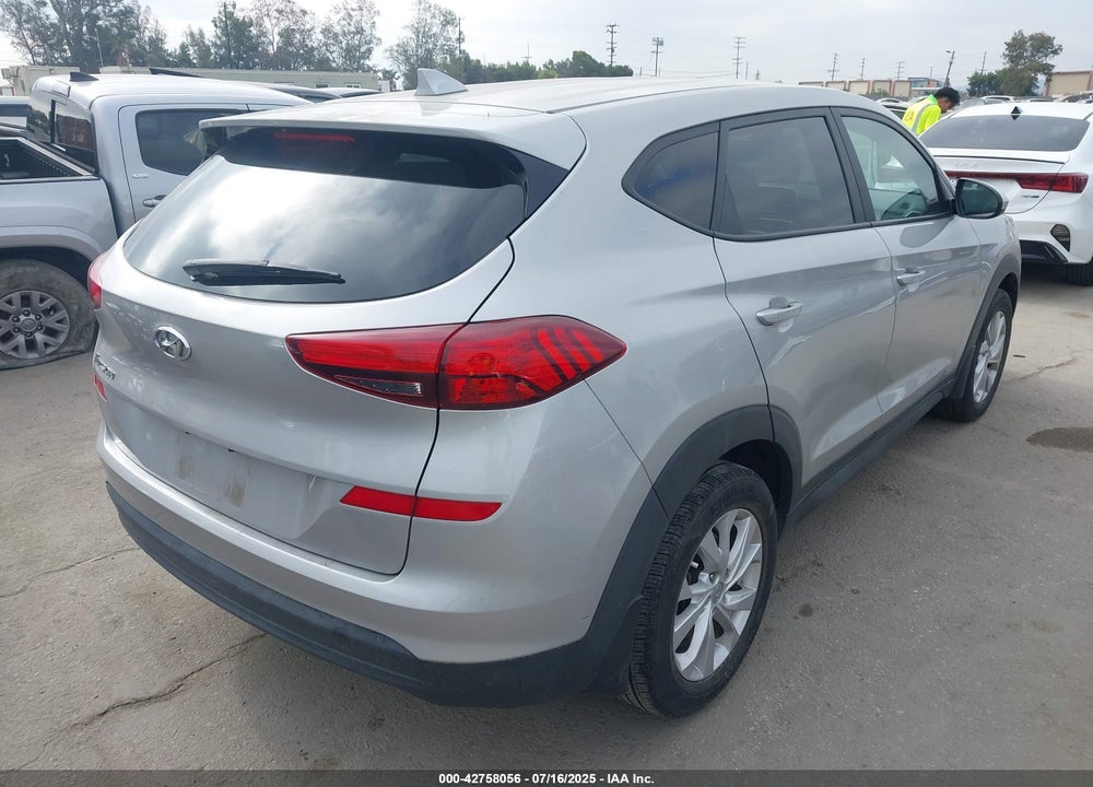 2020 HYUNDAI TUCSON VIN: KM8J23A48LU142543