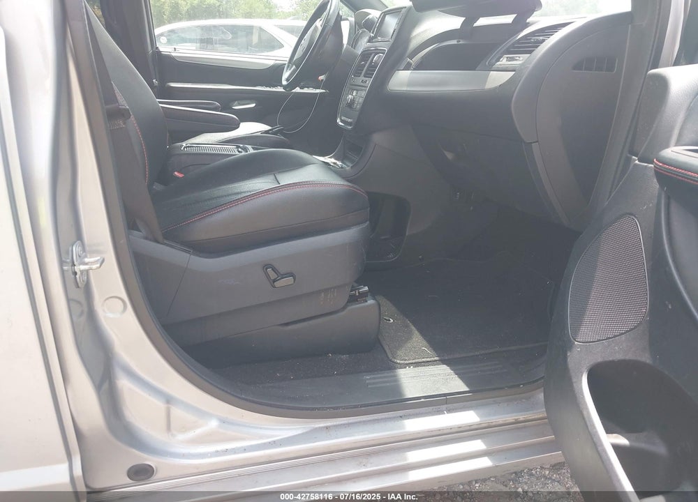 2019 DODGE GRAND CARAVAN GT VIN: 2C4RDGEG6KR724942